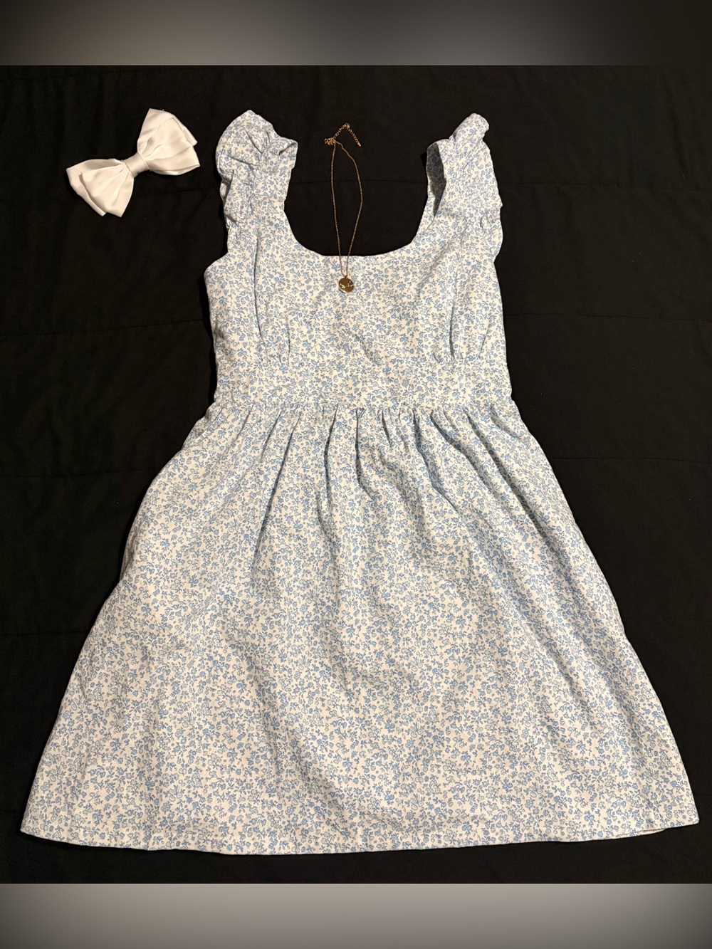 Hope & Henry Woman’s Size 8 White W/ Blue Floral Print Baby Doll Dress